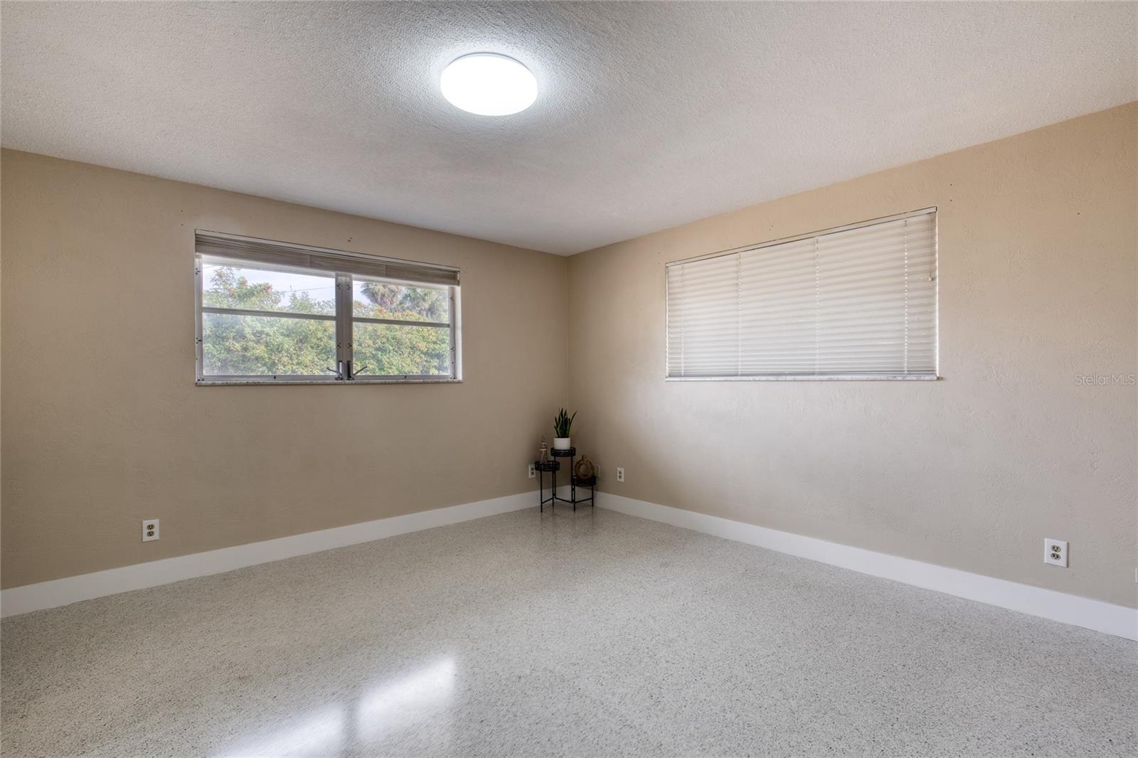 BELLAIR SHORES - Residential