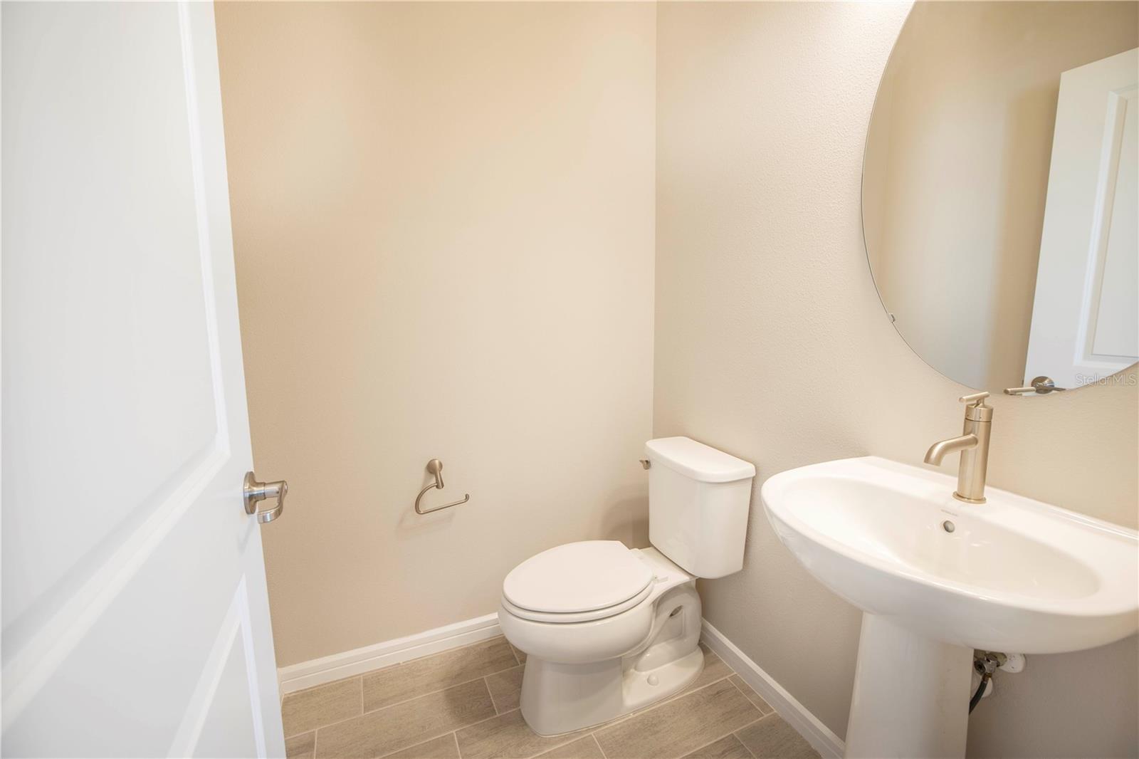 SHORELINE REP - Residential Lease