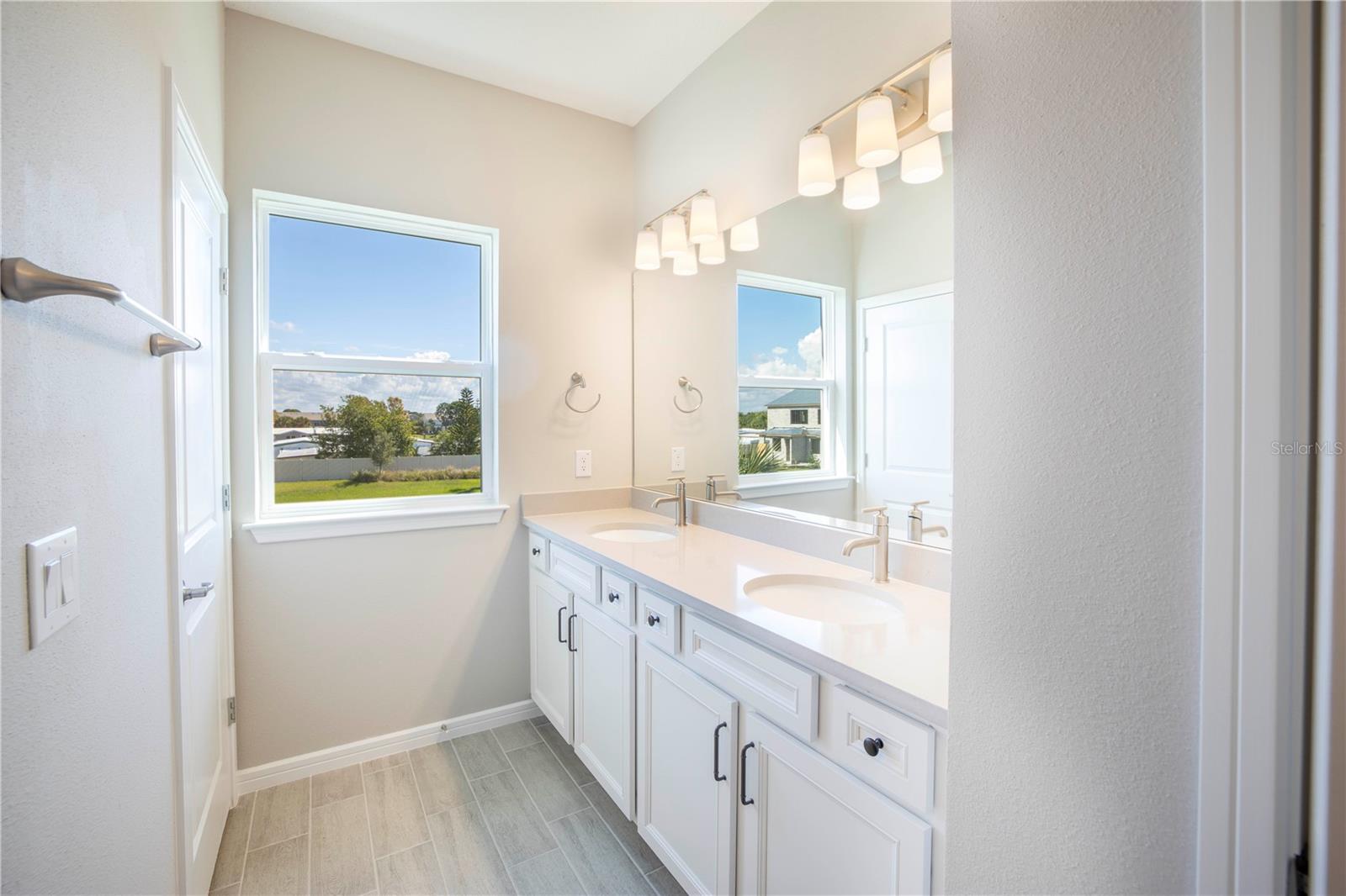 SHORELINE REP - Residential Lease