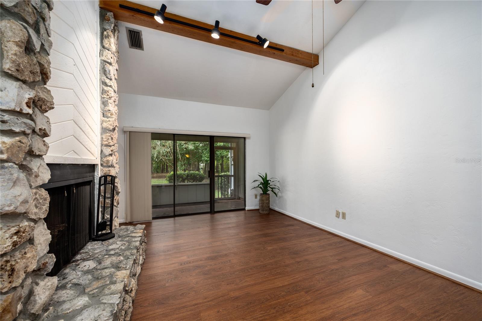 TURKEY CREEK CLUB VILLAS - Residential