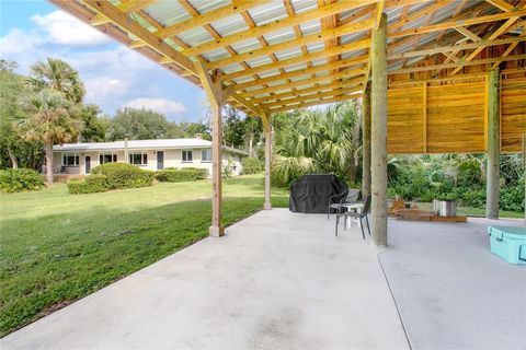 A home in DELAND