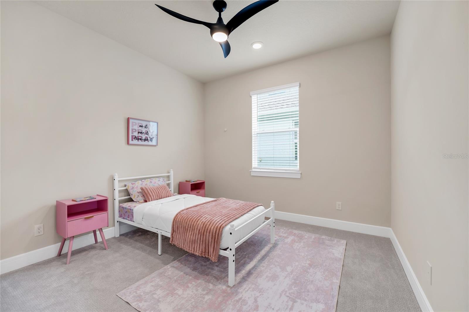 LIVE OAK LAKE PH 1 - Residential