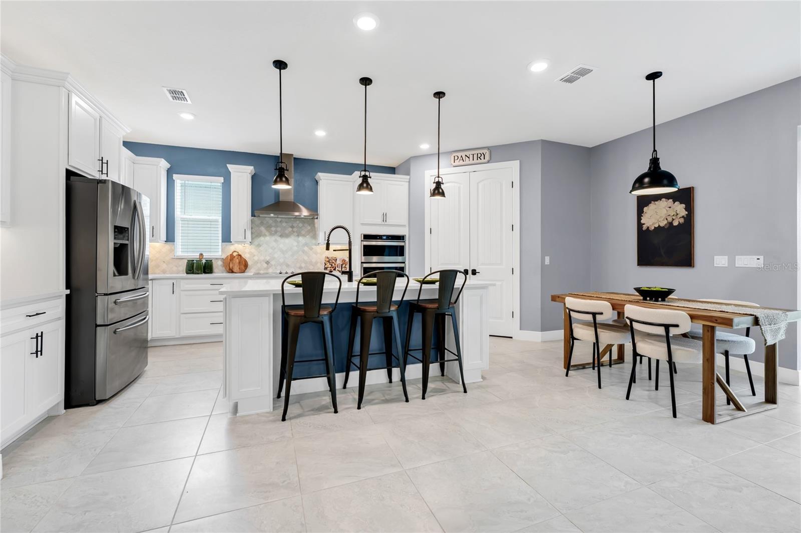 LIVE OAK LAKE PH 1 - Residential