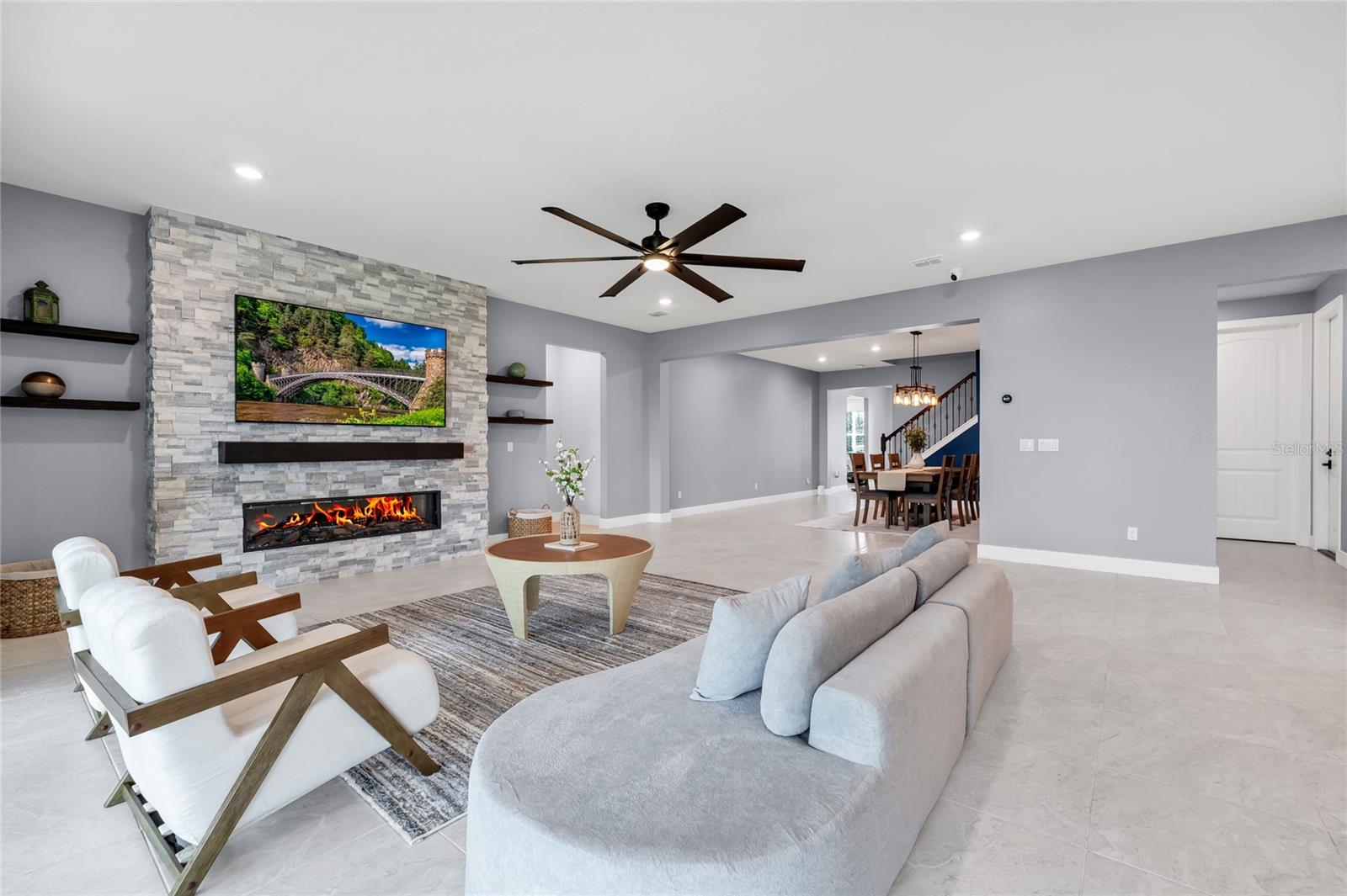 LIVE OAK LAKE PH 1 - Residential