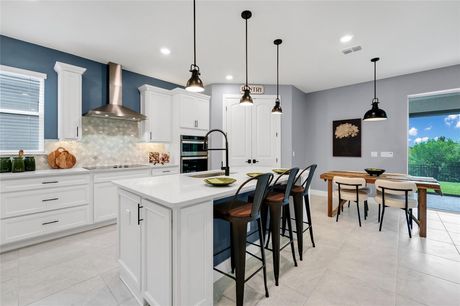 LIVE OAK LAKE PH 1 - Residential