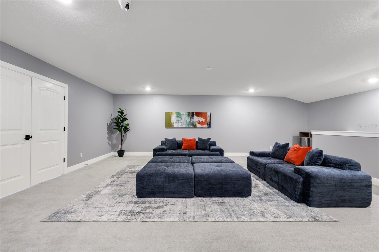 LIVE OAK LAKE PH 1 - Residential