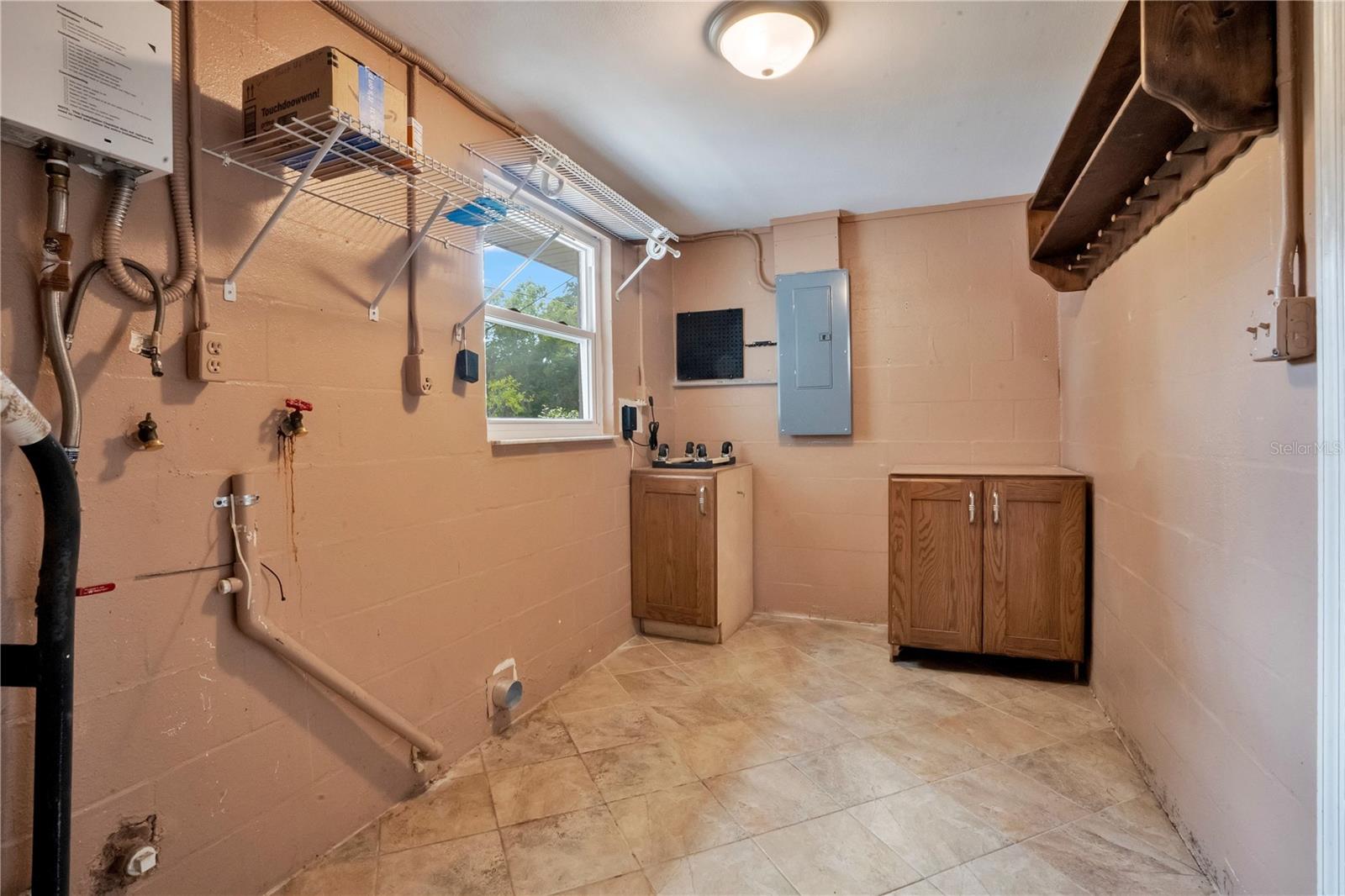 UNPLATTED - Residential
