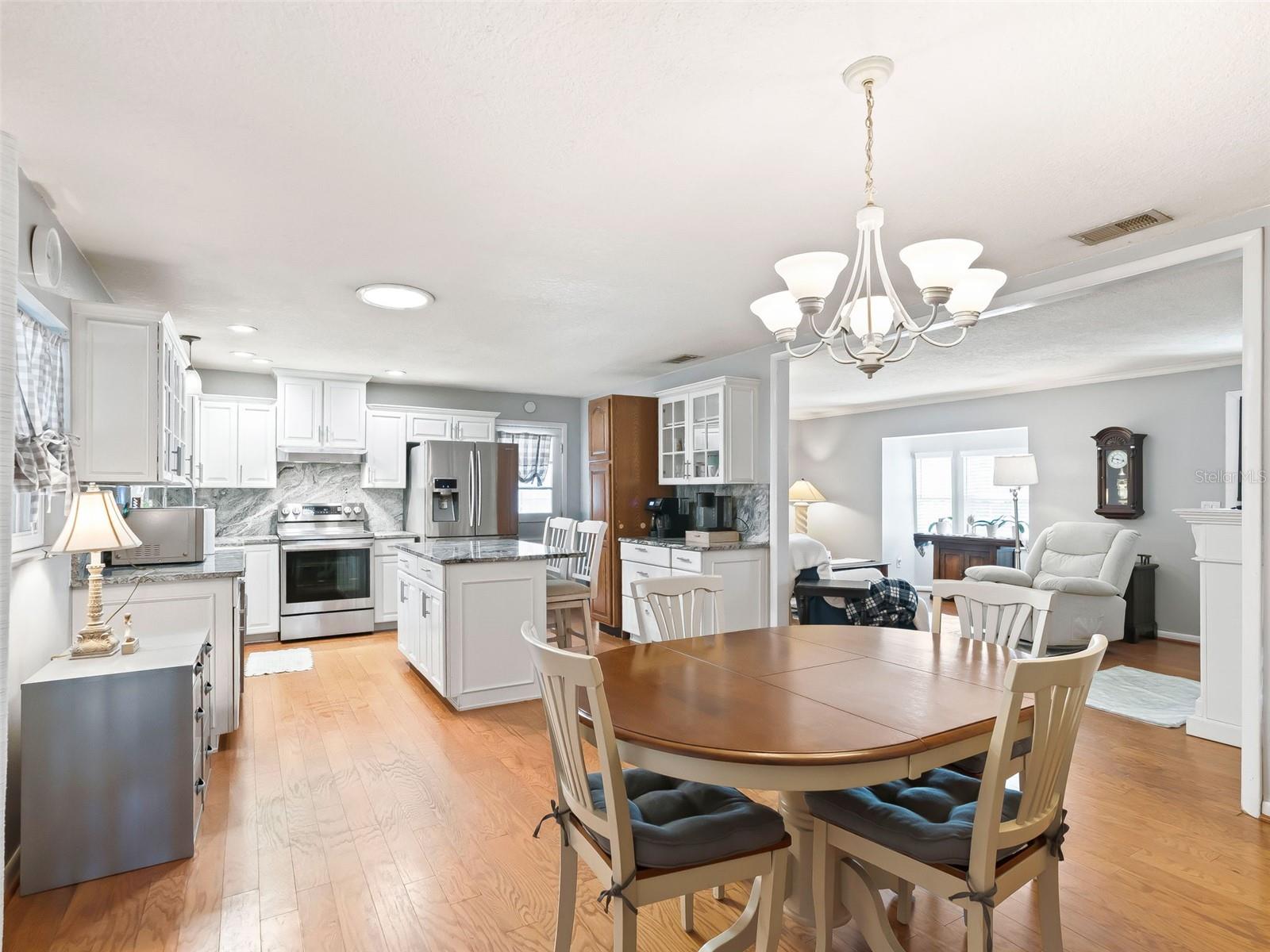 ORANGE BLOSSOM HILLS 09 - Residential