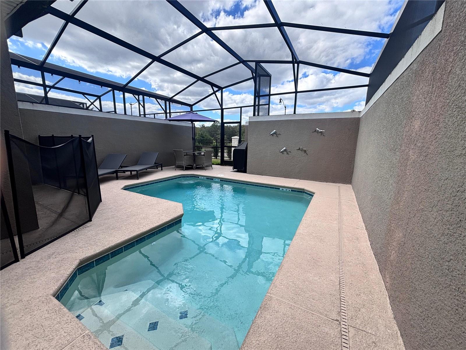 COVE AT STOREY LAKE 5 - Residential