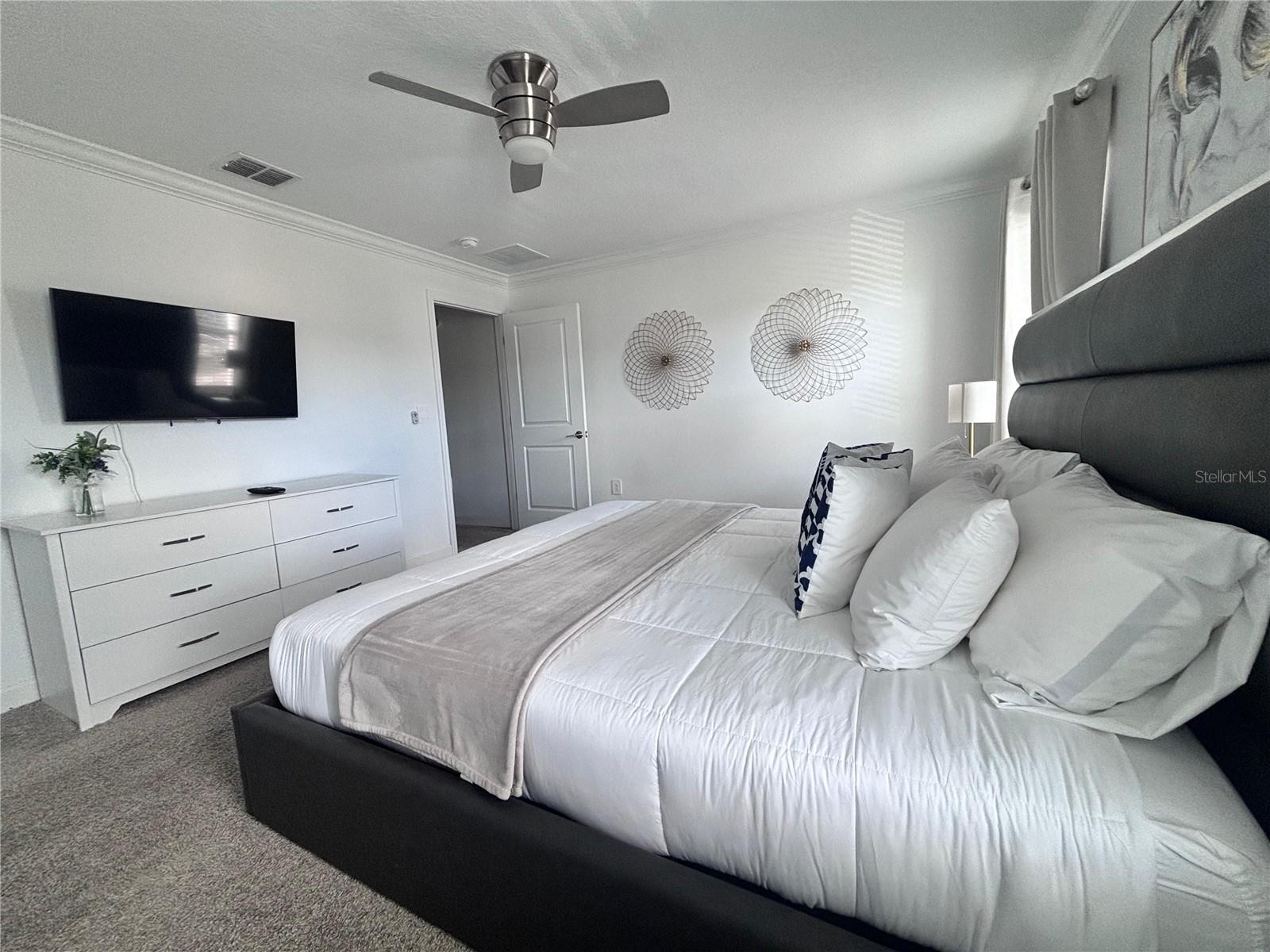 COVE AT STOREY LAKE 5 - Residential