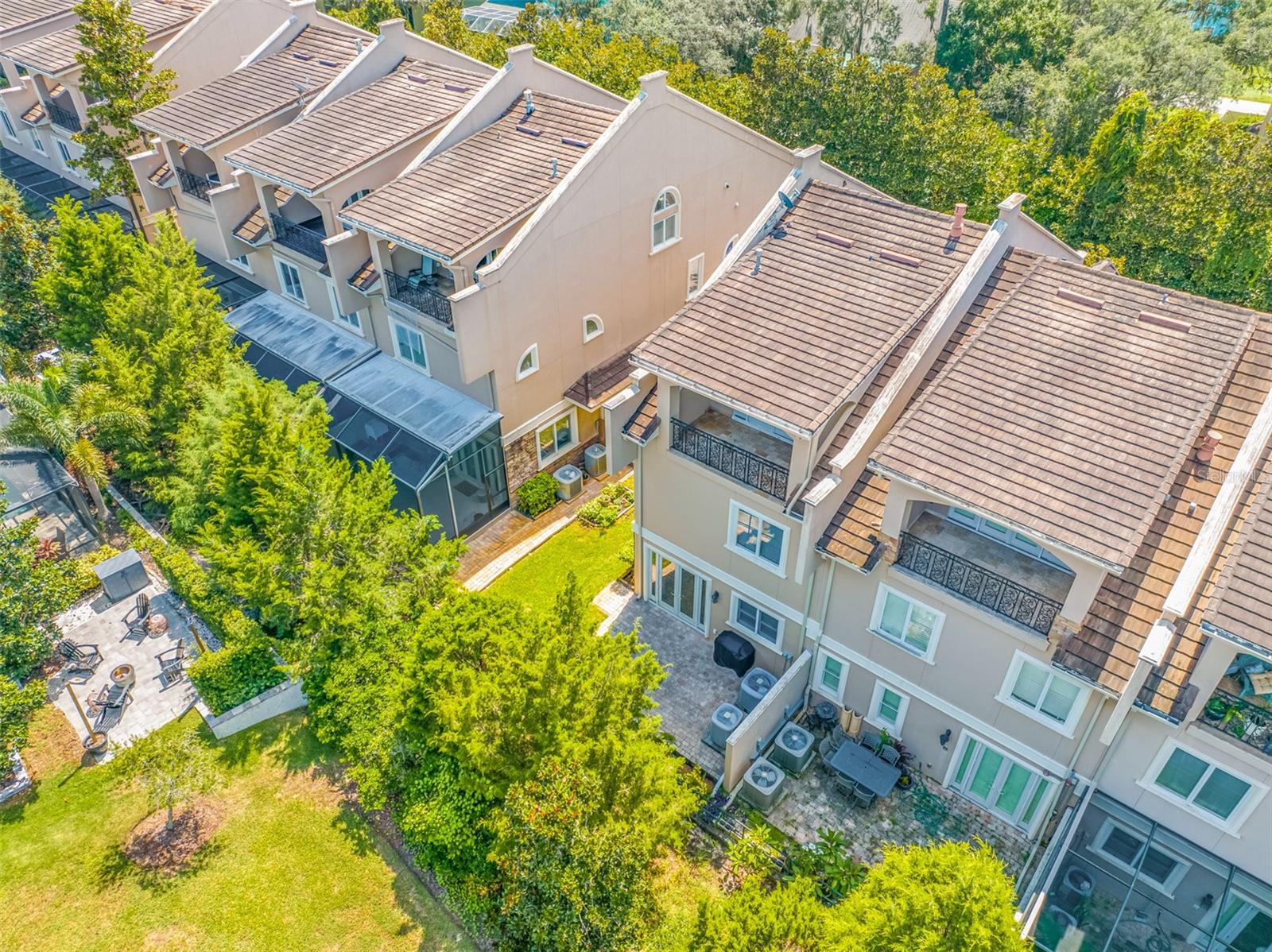 HILLSIDE LANDINGS - Residential