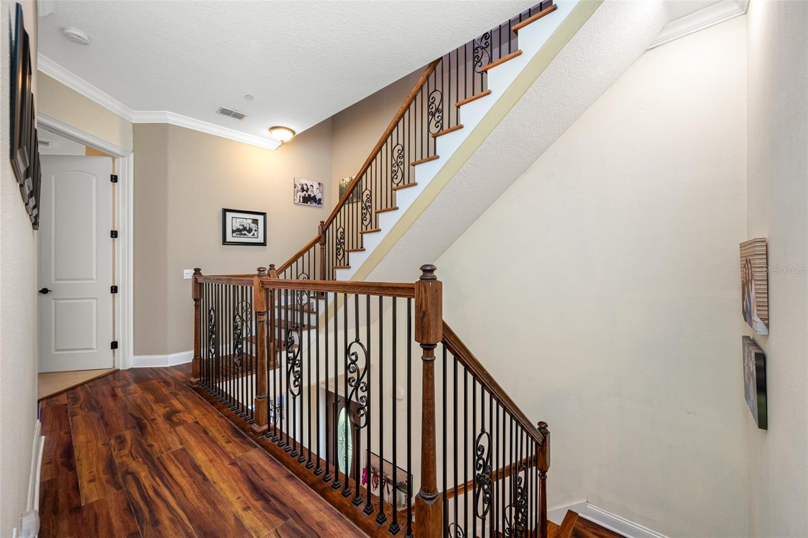 HILLSIDE LANDINGS - Residential