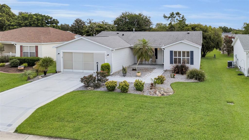 Photo of 1819 Captiva Court, The Villages, FL 32162 (MLS # OM704570)