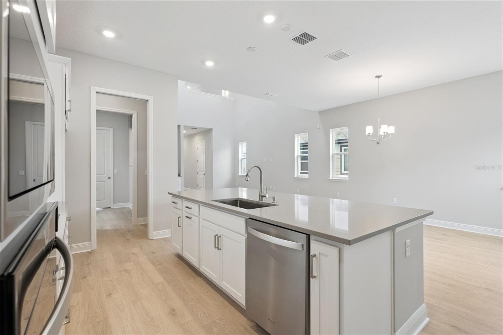 WESLYN PARK PH 3 - Residential