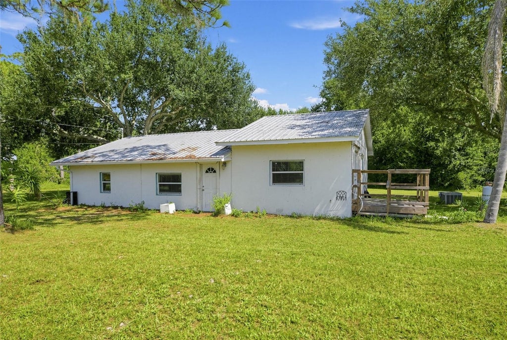 Photo of 4175 Oakwood Drive, Saint Cloud, FL 34772 (MLS # O6441183)