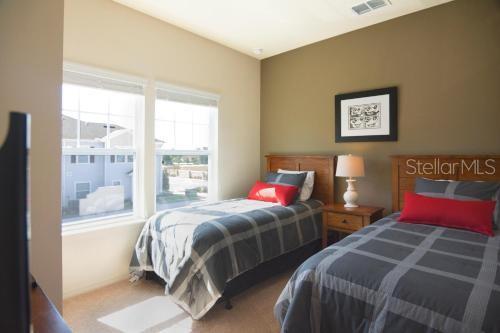 WEST LUCAYA VILLAGE - Residential