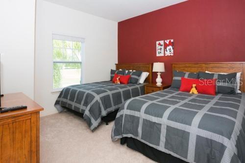 WEST LUCAYA VILLAGE - Residential