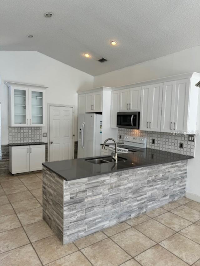 1623 BRIDGEVIEW CIRCLE