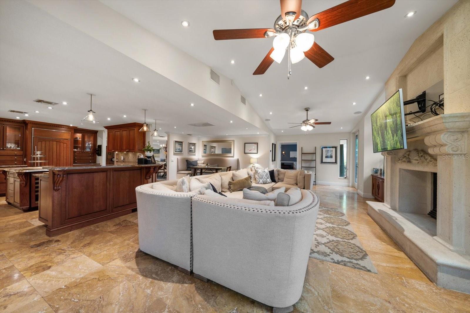 BELLEAIR PLACE - Residential