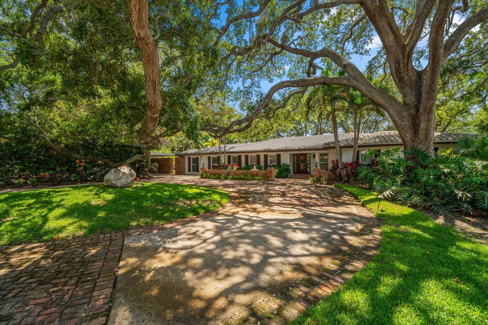 7 ROSERY LANE