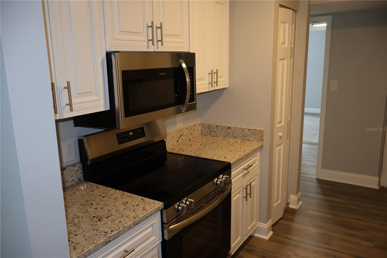 7522 NEEDLE LEAF PLACE 33
