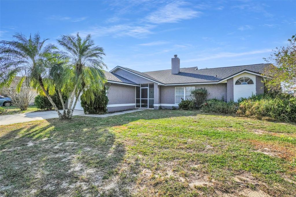 Photo of 1500 Heirloom Drive, Orlando, FL 32818 (MLS # S5139831)