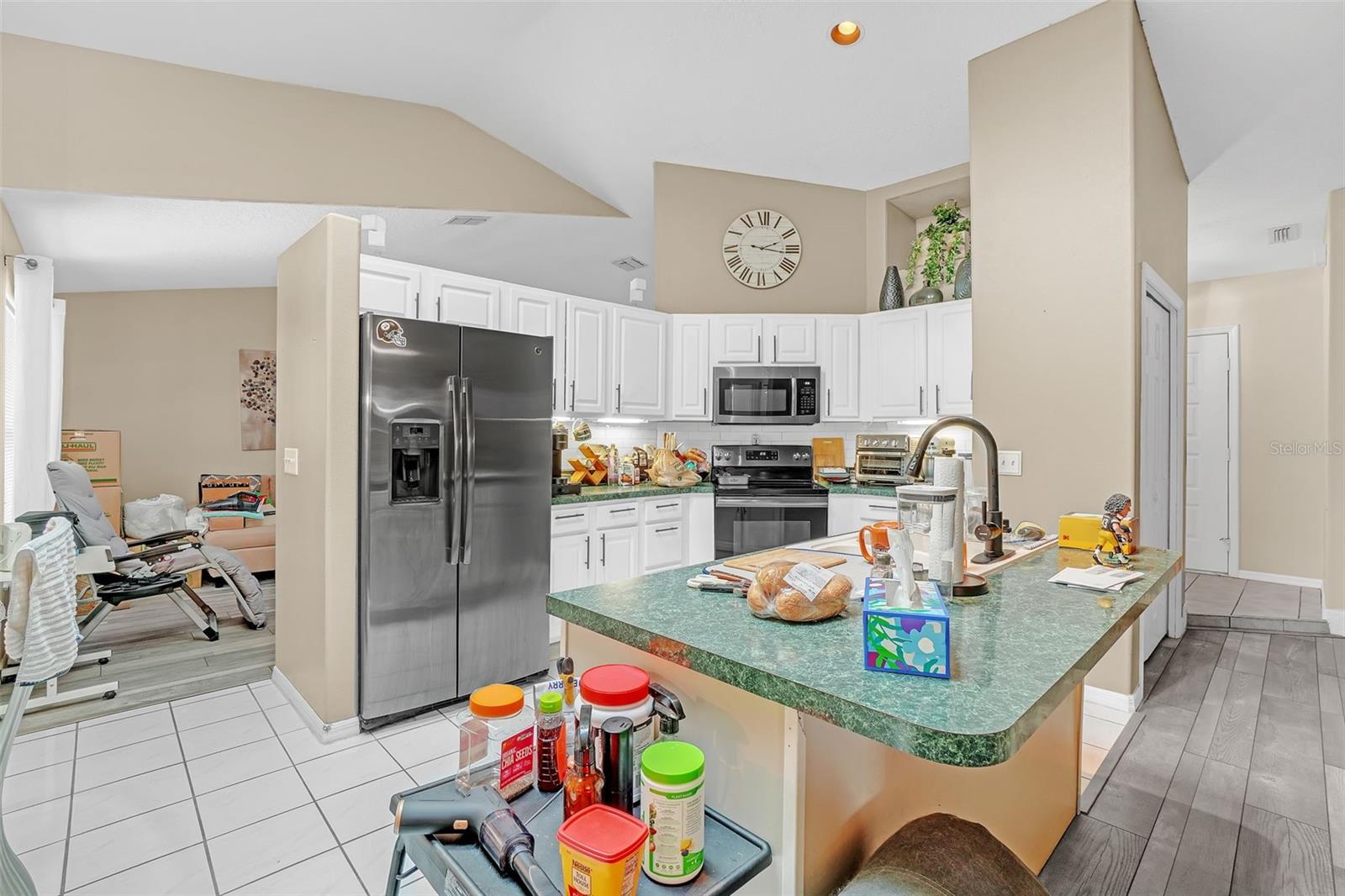 ROSE HILL GROVES - Residential