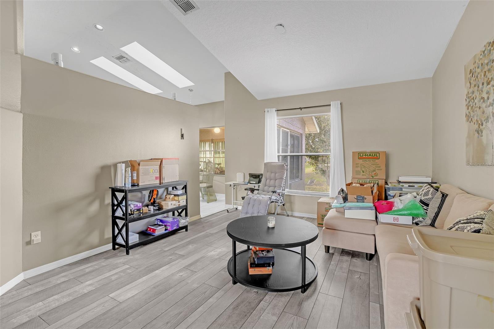 ROSE HILL GROVES - Residential