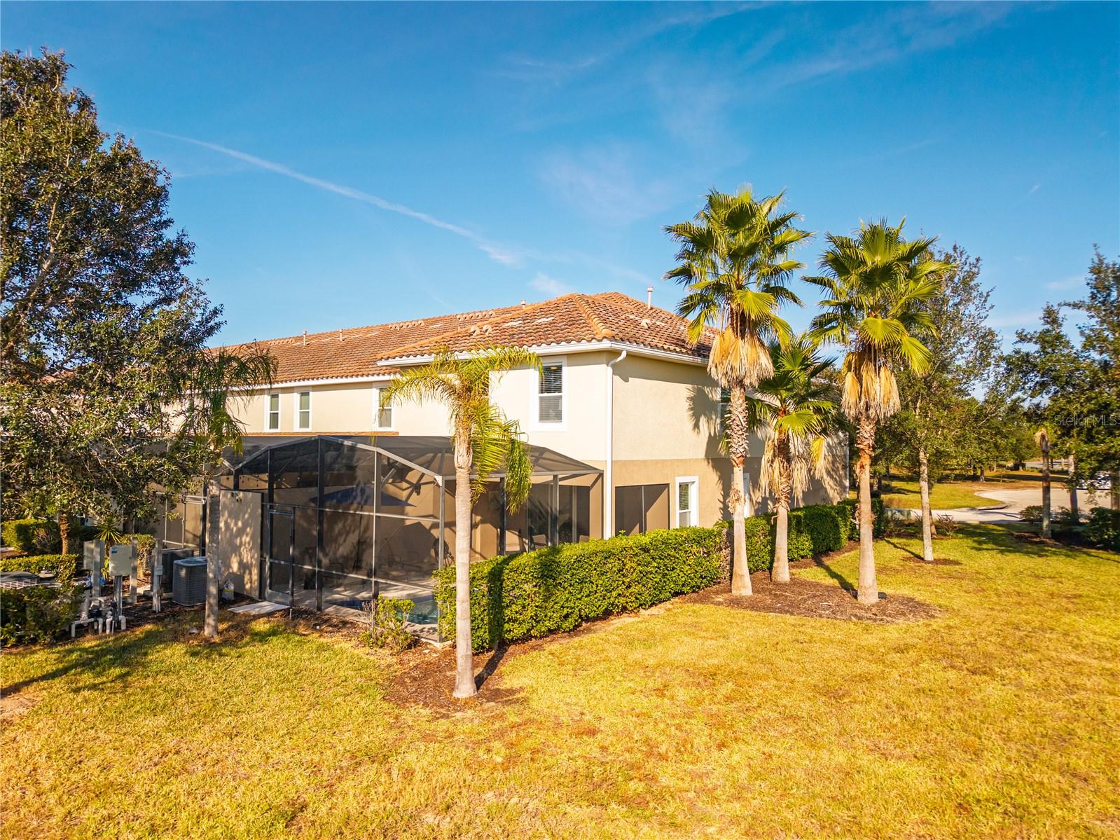 OAKMONT TOWNHOMES PHASE 1 - Residential