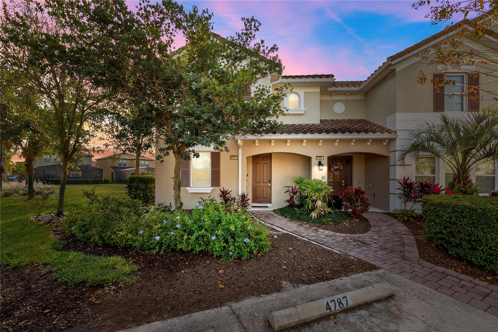 OAKMONT TOWNHOMES PHASE 1 - Residential