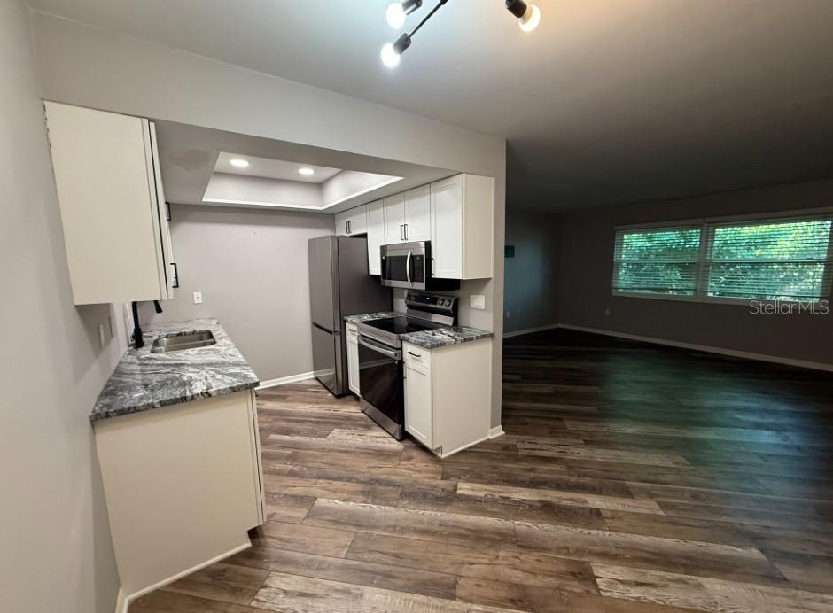 5800 HOLLYWOOD BOULEVARD 324