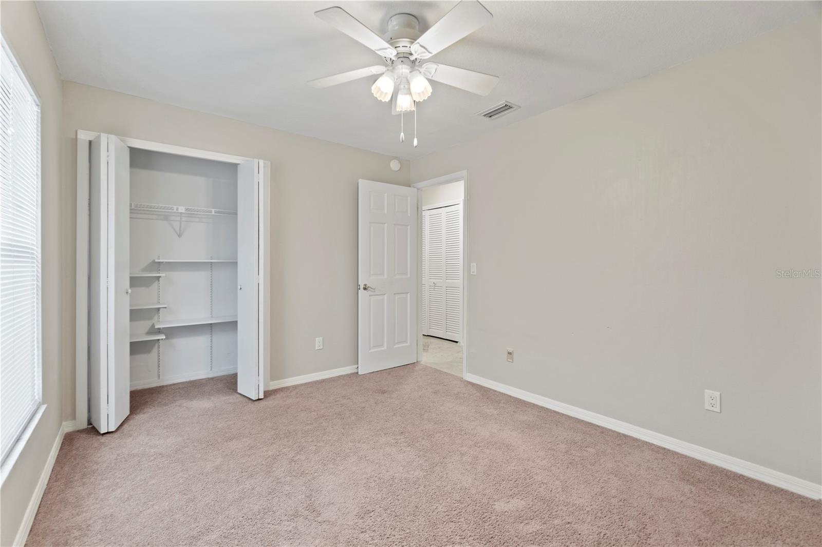 SILVER WOODS PH 02 - Residential Lease