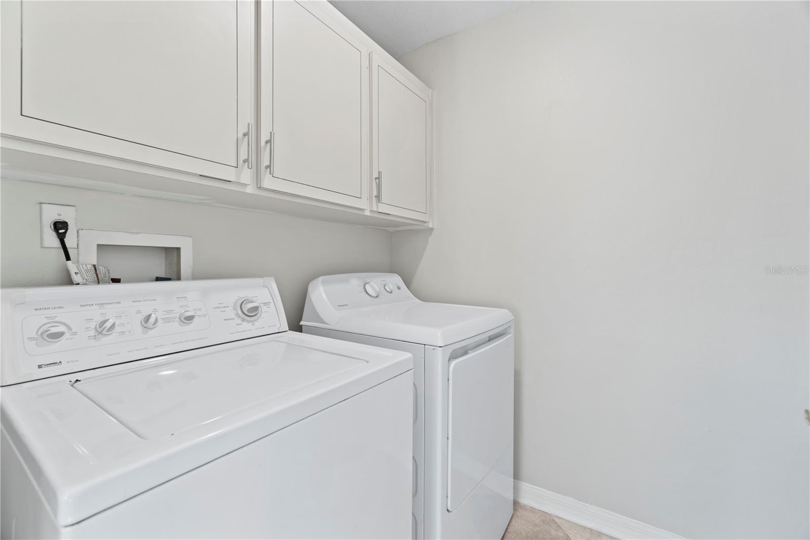 SILVER WOODS PH 02 - Residential Lease