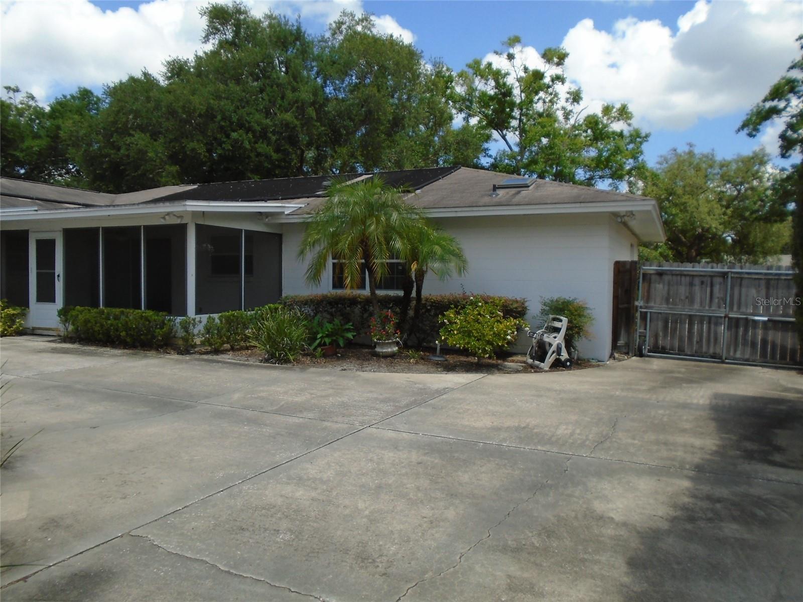 HIGHLAND PARK ESTATES FIRST ADD - Residential Lease