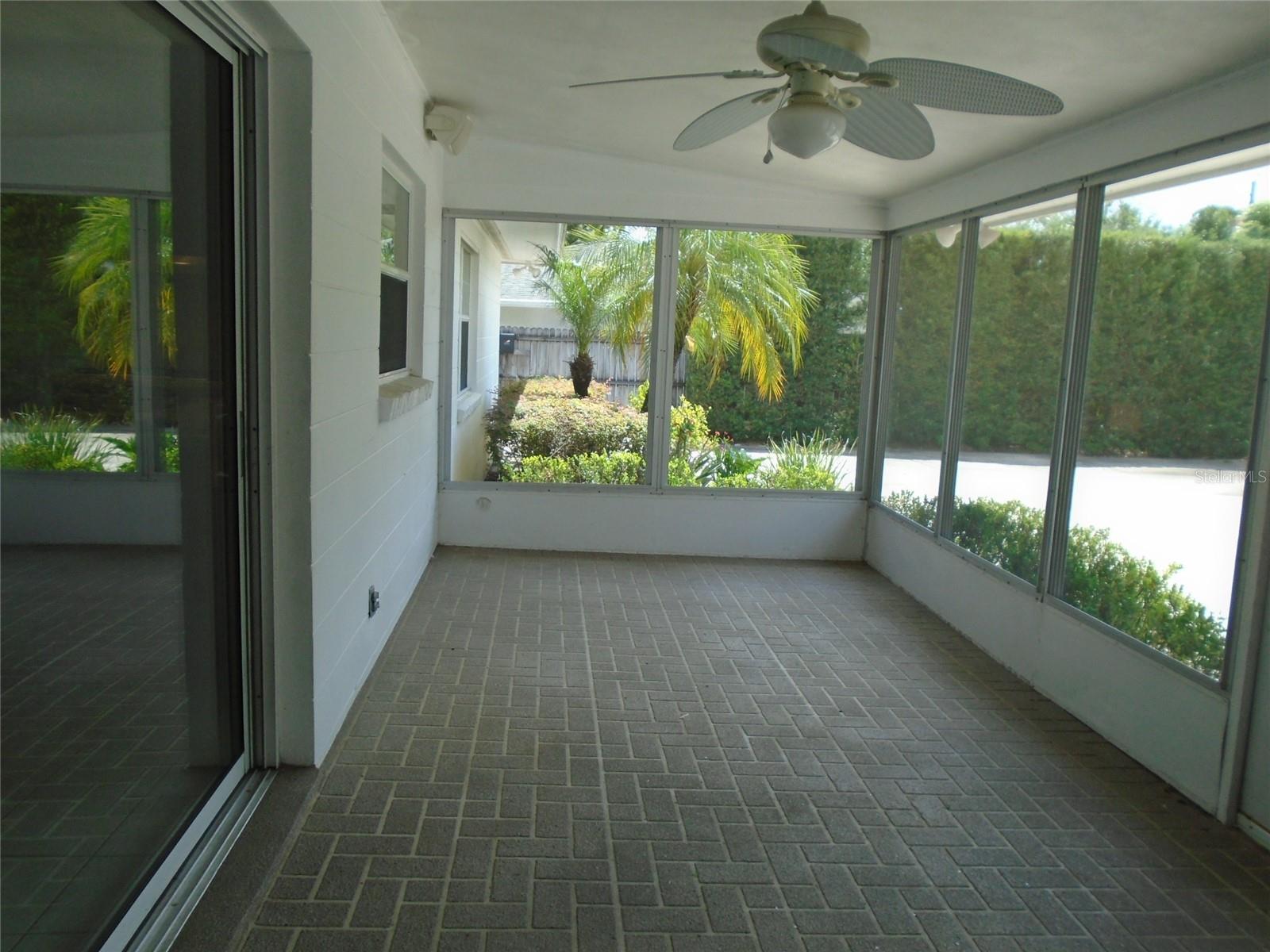 HIGHLAND PARK ESTATES FIRST ADD - Residential Lease
