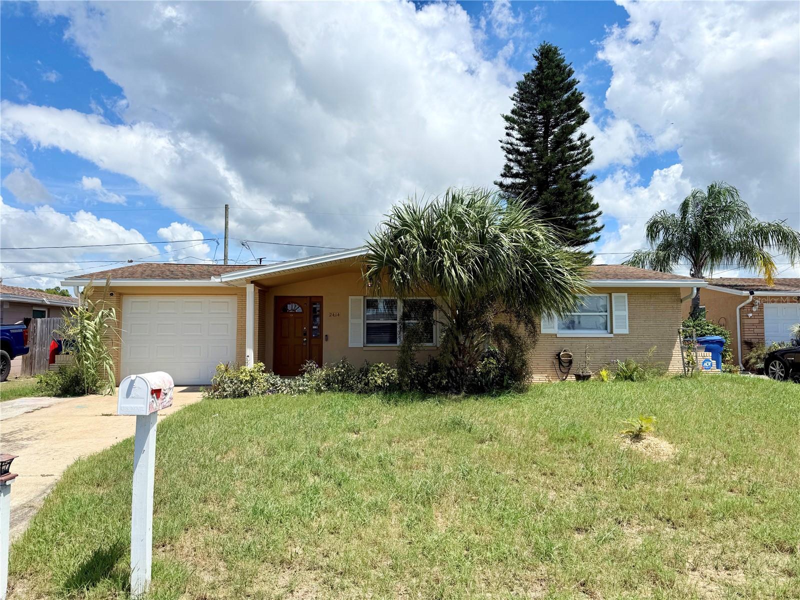 2414 TAHITIAN DRIVE