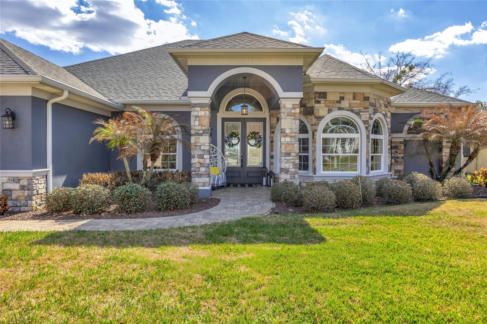 1210 JOHNS COVE LANE