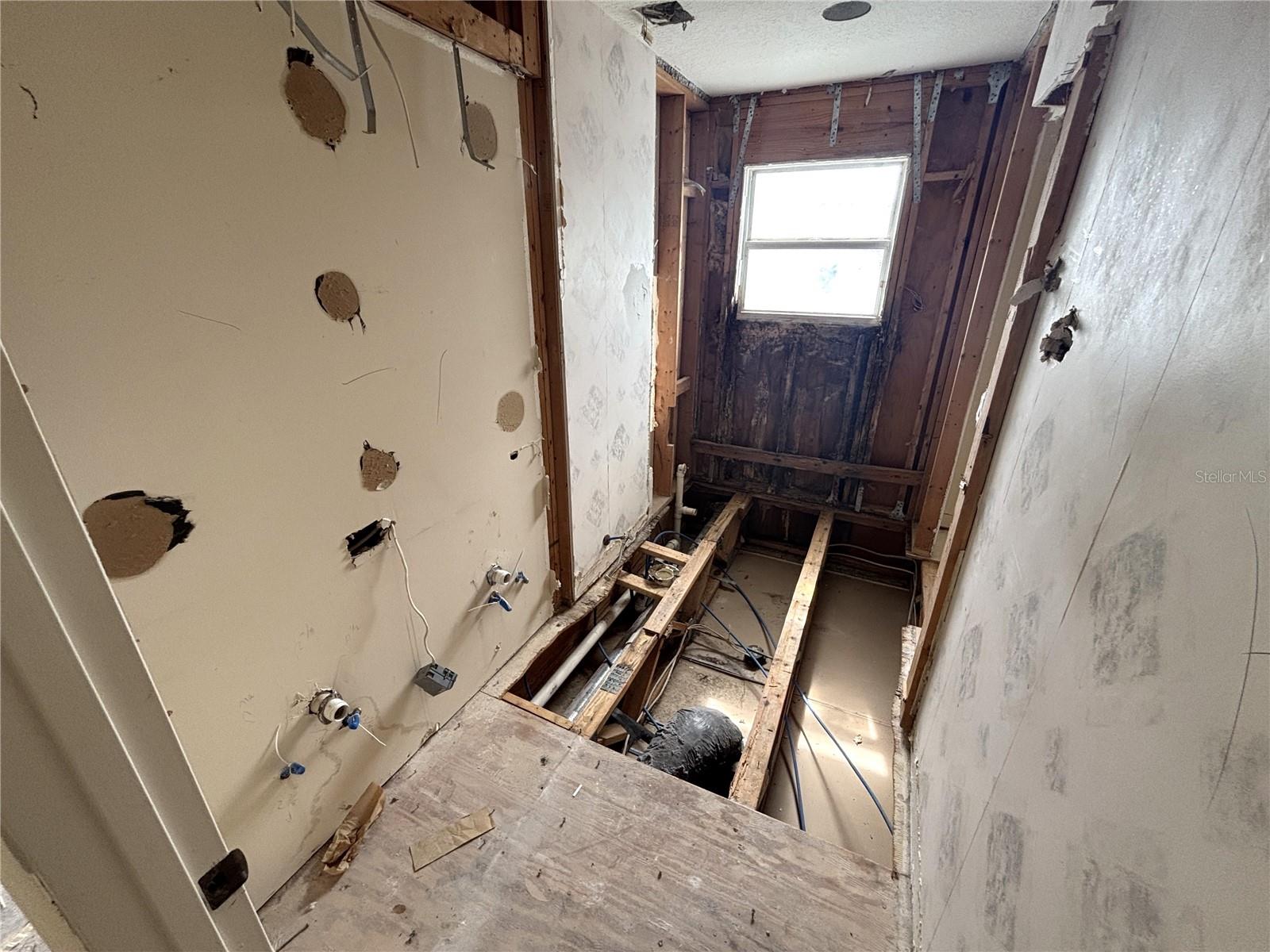 METROWEST REP - Residential