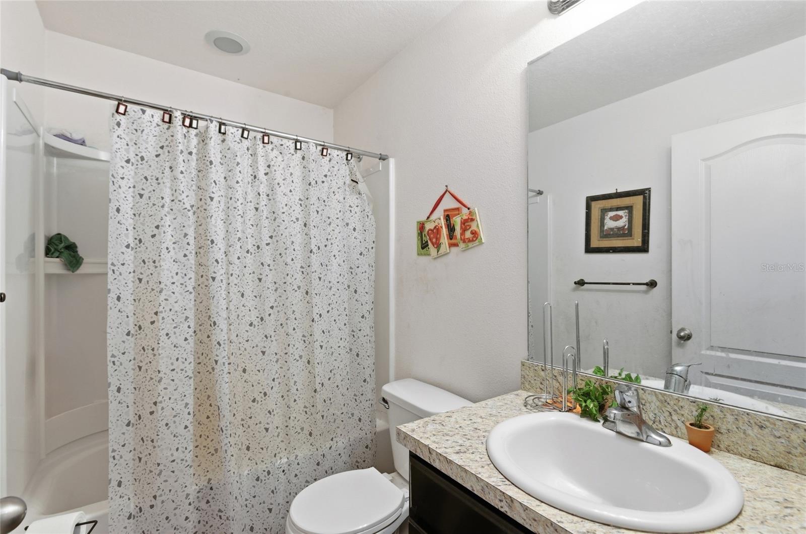 RIDGE DUNDEE - Residential