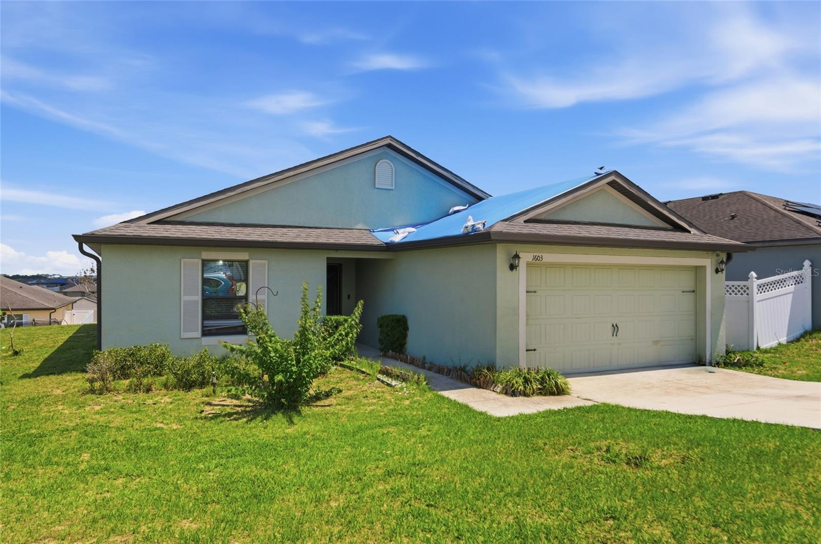 RIDGE DUNDEE - Residential