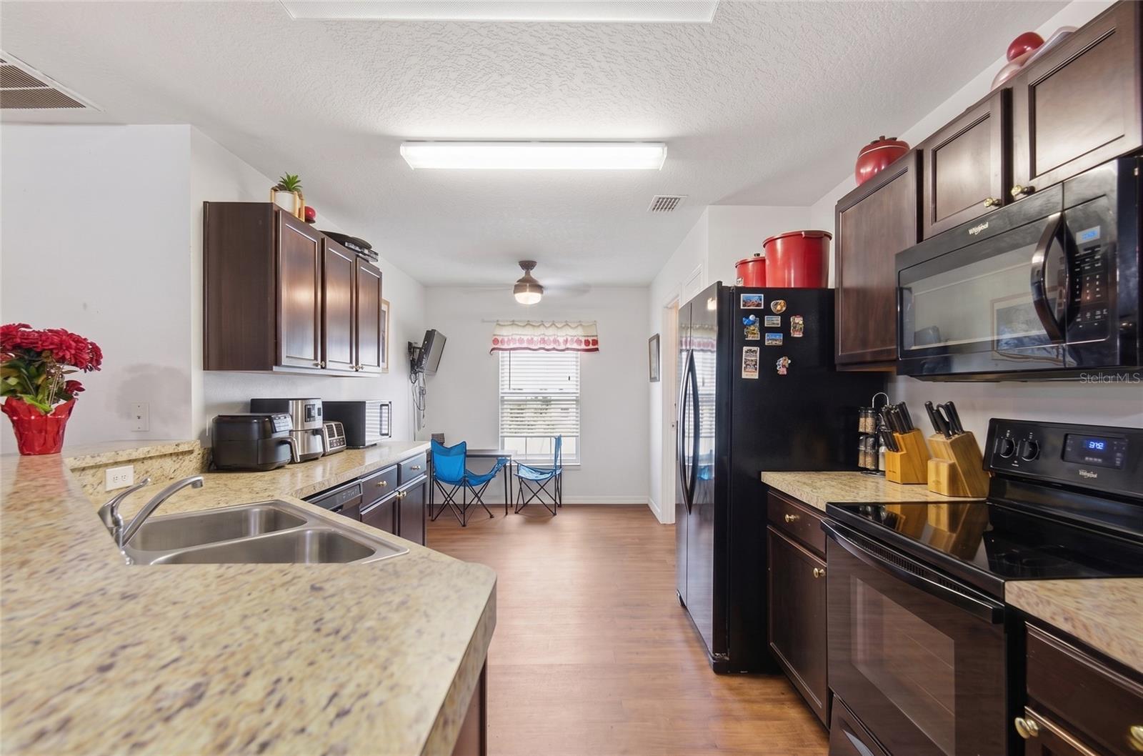 RIDGE DUNDEE - Residential