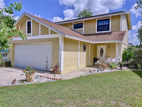 A home in LAKELAND