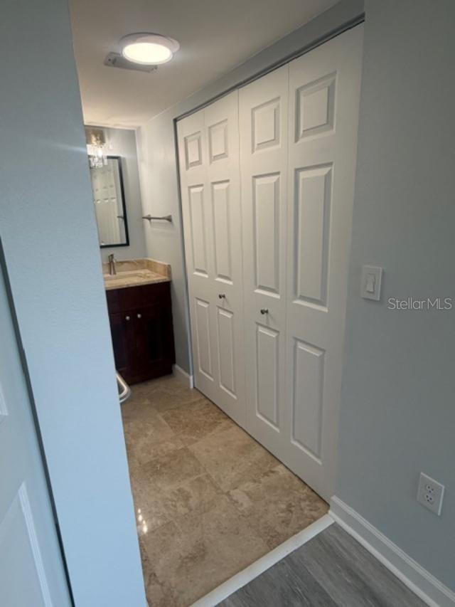 COVE CAY VILLAGE III - Residential