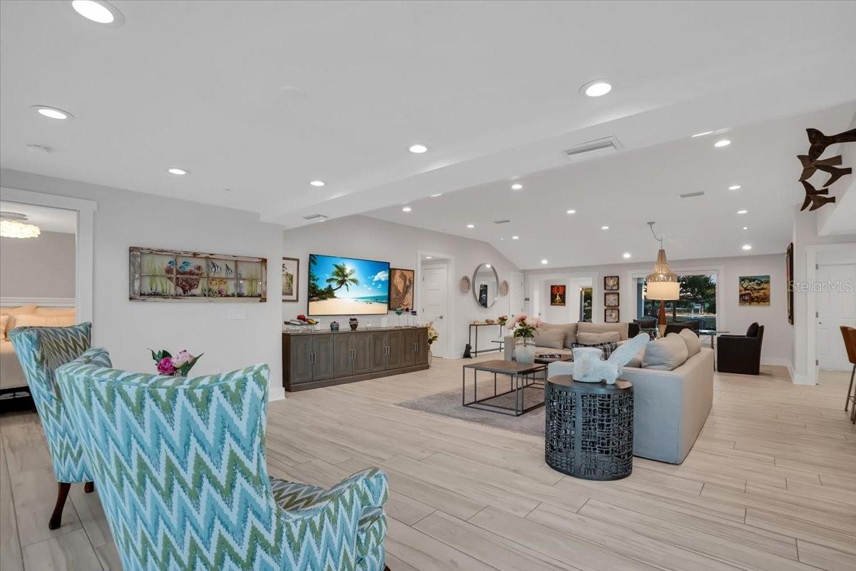 KEY ROYALE 7TH ADD - Residential