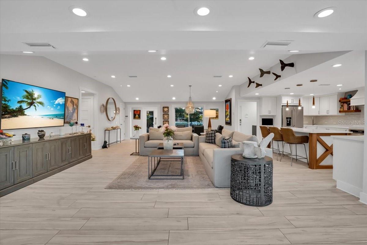 KEY ROYALE 7TH ADD - Residential