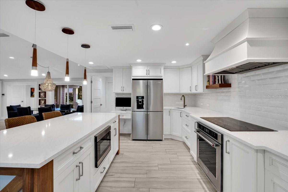 KEY ROYALE 7TH ADD - Residential