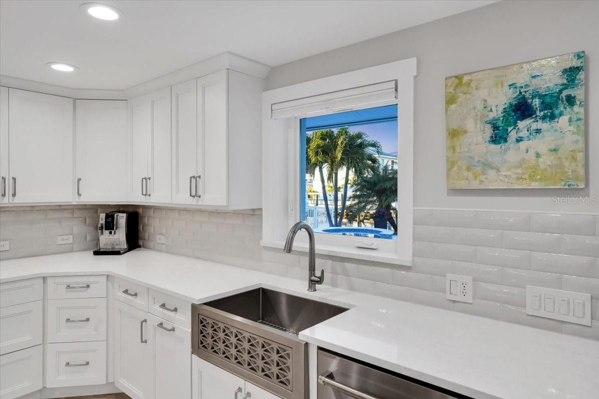 KEY ROYALE 7TH ADD - Residential