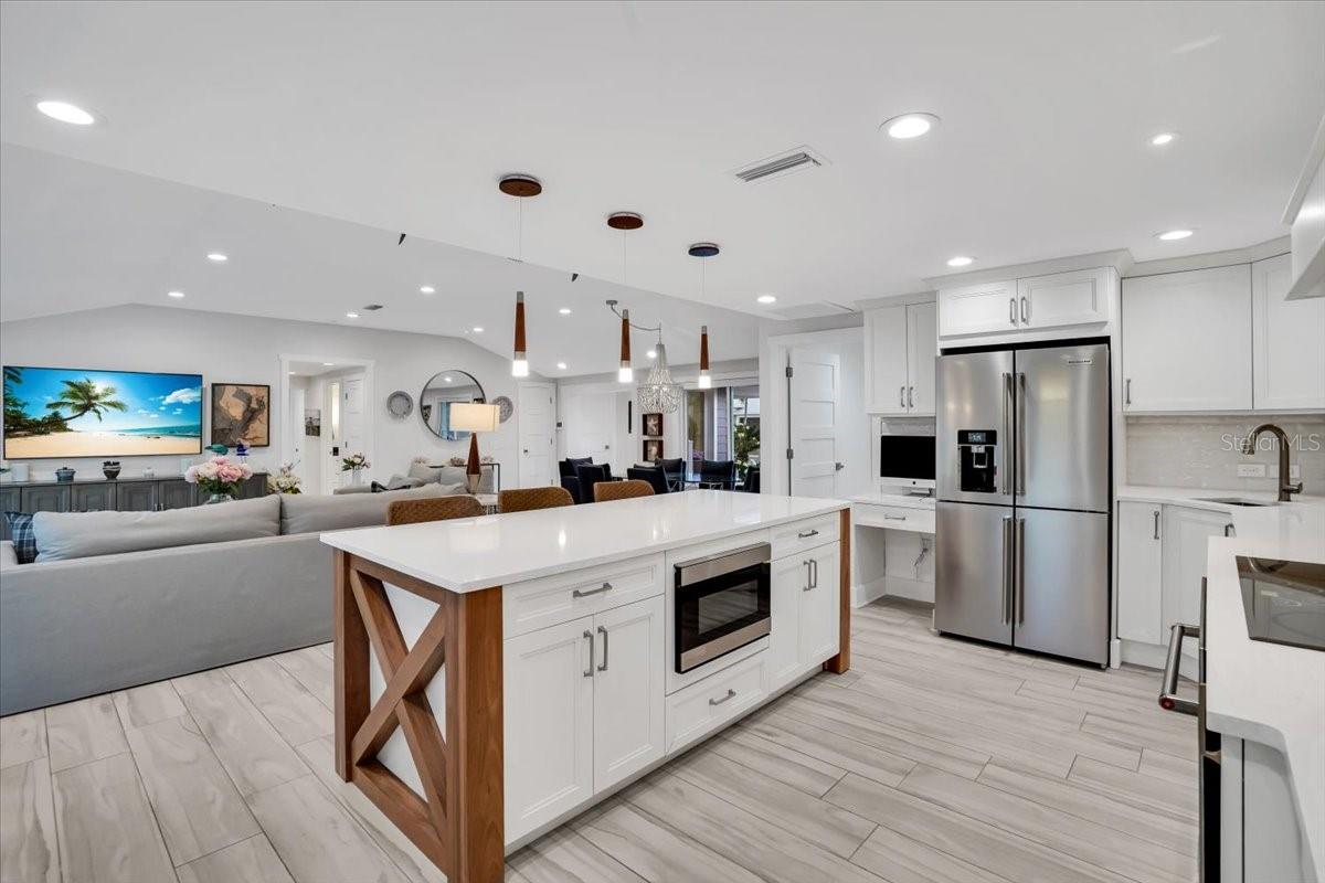 KEY ROYALE 7TH ADD - Residential