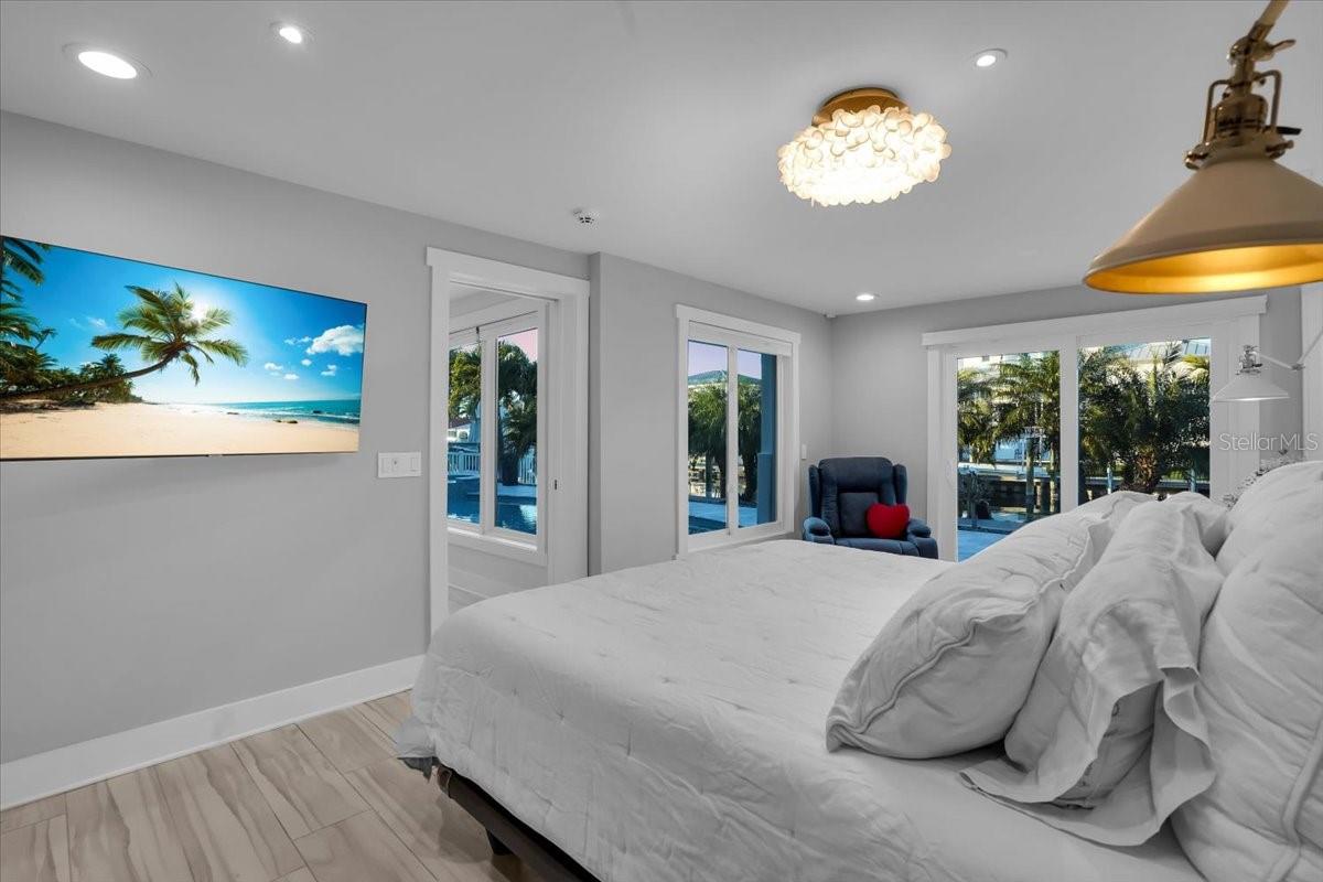 KEY ROYALE 7TH ADD - Residential