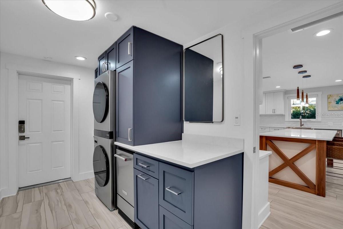 KEY ROYALE 7TH ADD - Residential